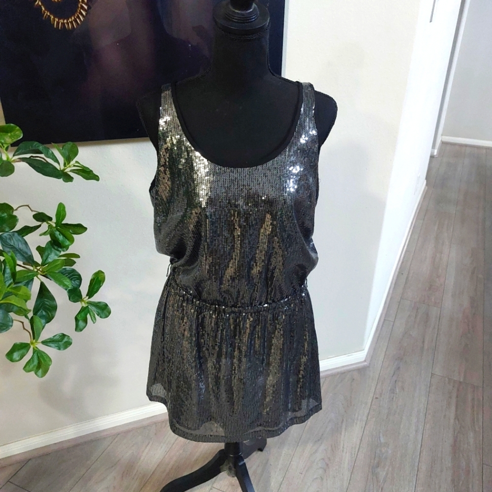 Michael Kors Black and Silver Sequin Mini Dress Size Large.